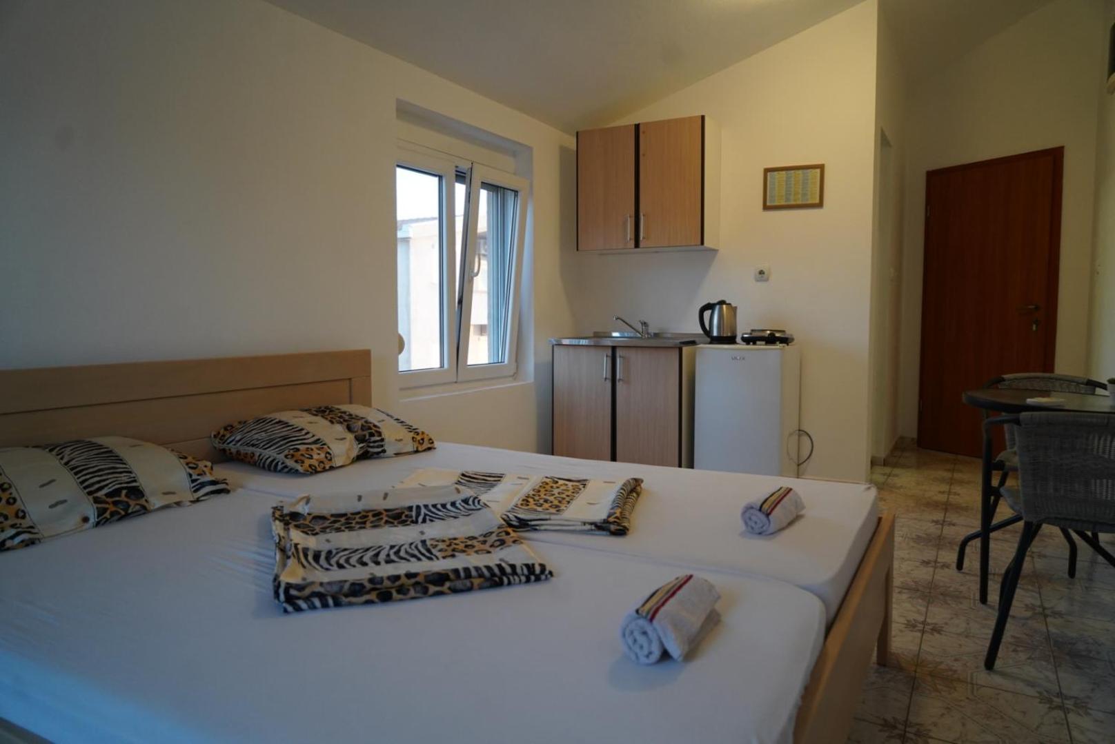 Apartments Safija Dobra Voda Dış mekan fotoğraf